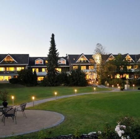 Kurhotel Haus Am Park Erwitte Bagian luar foto